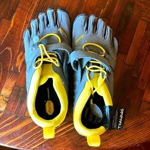 Vibram Fivefingers Toe Shoes